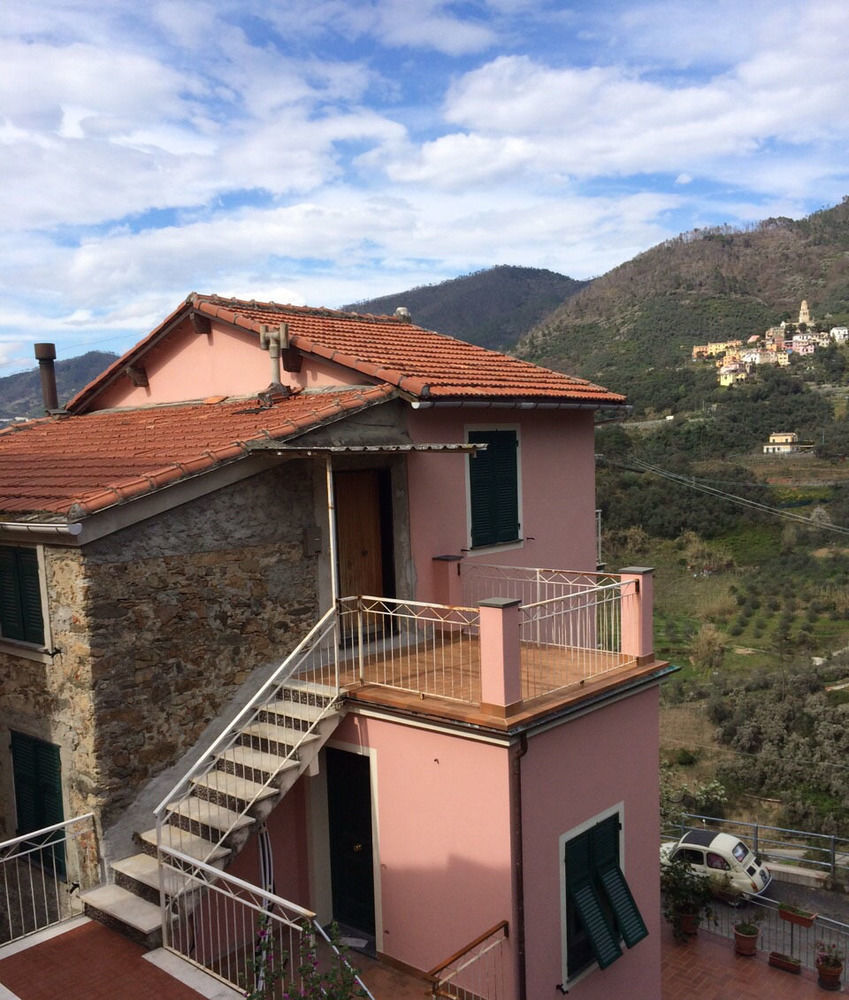 Bed and Breakfast La Dimora Nel Borgo Леванто Экстерьер фото